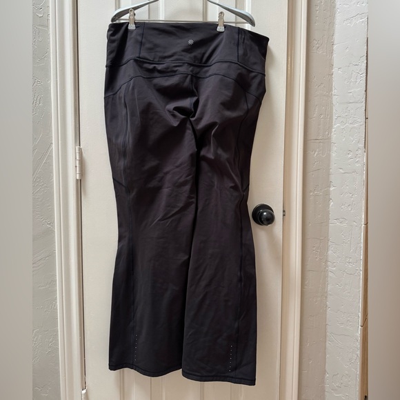 Athleta 2X Rainier Bootcut Pant, Black - Picture 3 of 10